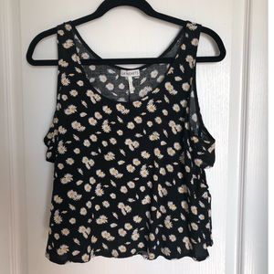 LA Hearts daisy tank top